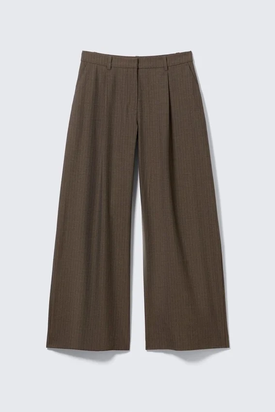Low Waist Wide Suiting Trousers – Dark Mole – Pinstripe Low Waist Wide Suiting Trousers – Dark Mole – Pinstripe