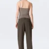 Low-Waisted Loose Fit Suit Trousers – Dark Mole Low-Waisted Loose Fit Suit Trousers – Dark Mole
