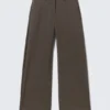 Low-Waisted Loose Fit Suit Trousers – Dark Mole Low-Waisted Loose Fit Suit Trousers – Dark Mole