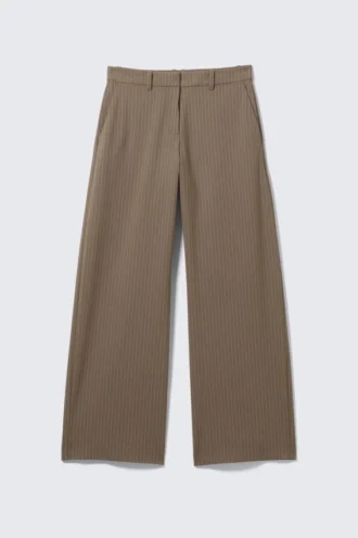 Low-Waisted Loose Fit Suit Trousers – Striped Dark Mole Low-Waisted Loose Fit Suit Trousers – Striped Dark Mole