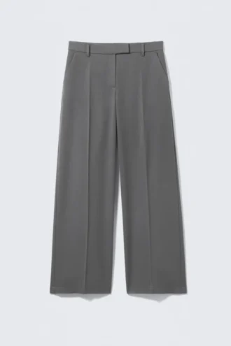 Low Waisted Pleated Suiting Trousers – Dark Grey