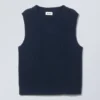 Margo Vest – Navy Margo Vest – Navy