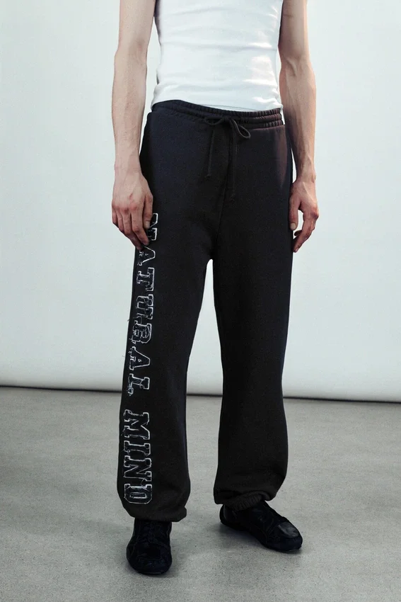 Mechatok Embroidered Sweatpants – Black Mechatok Embroidered Sweatpants – Black