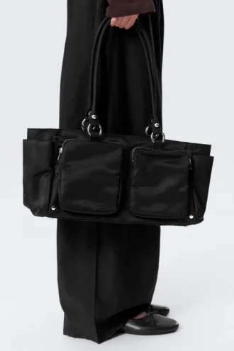 Medium Shoulder Bag with Pockets – Black
