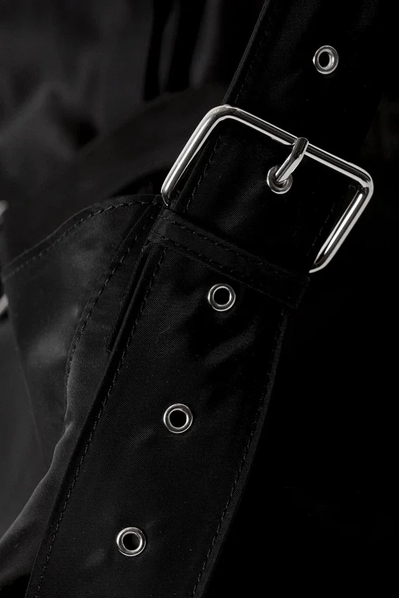 Medium Slouched Clasp Shoulder Bag – Black Medium Slouched Clasp Shoulder Bag – Black