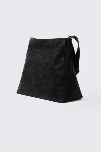 Medium Zip Shoulder Bag – Black