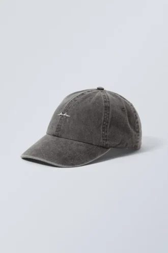 Metal Detail Baseball Cap – Washed Dark Grey