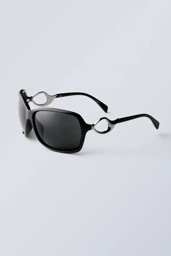 Metal Detailed Oval Sunglasses – Black Metal Detailed Oval Sunglasses – Black