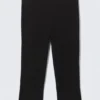 Mid-Rise Capri Trousers – Black Mid-Rise Capri Trousers – Black