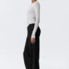 Mid Rise Flared Suiting Trousers – Black Mid Rise Flared Suiting Trousers – Black
