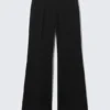 Mid Rise Flared Suiting Trousers – Black Mid Rise Flared Suiting Trousers – Black