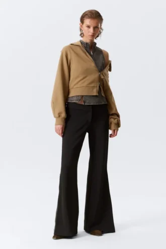 Mid Rise Flared Zip-Up Trousers – Black
