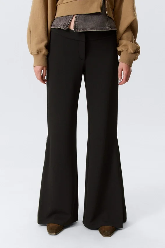 Mid Rise Flared Zip-Up Trousers – Black Mid Rise Flared Zip-Up Trousers – Black