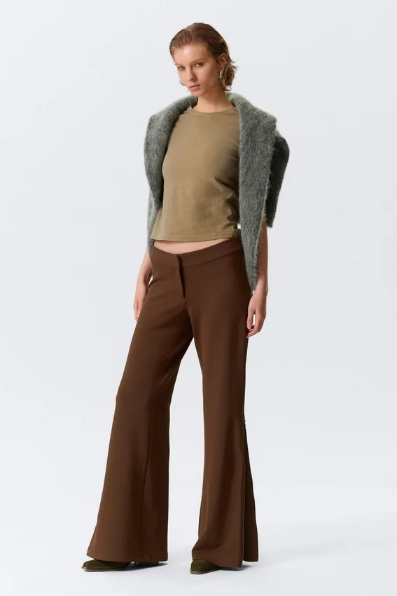 Mid Rise Flared Zip-Up Trousers – Brown Mid Rise Flared Zip-Up Trousers – Brown