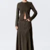 Mid-Rise Frayed Pleated Maxi Skirt – Dark Grey Mid-Rise Frayed Pleated Maxi Skirt – Dark Grey