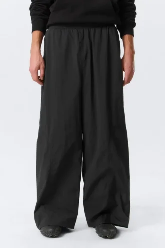 Mid Rise Loose Baggy Leg Nylon Trousers – Black