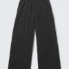 Mid Rise Loose Baggy Leg Nylon Trousers – Black Mid Rise Loose Baggy Leg Nylon Trousers – Black