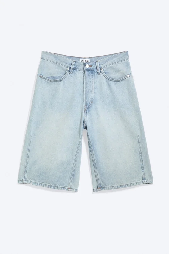 Mid Rise Loose Dart Detailed Denim Shorts – Dream Blue – Light Blue Mid Rise Loose Dart Detailed Denim Shorts – Dream Blue – Light Blue