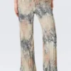 Mid Rise Loose Flounce Trousers – Beige – Snakeskin Pattern Mid Rise Loose Flounce Trousers – Beige – Snakeskin Pattern