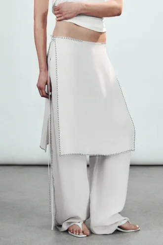 Mid Rise Loose Studded Skirt Trousers – Off-White