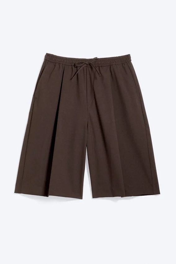 Mid Rise Loose Suiting Shorts – Dark Brown Mid Rise Loose Suiting Shorts – Dark Brown