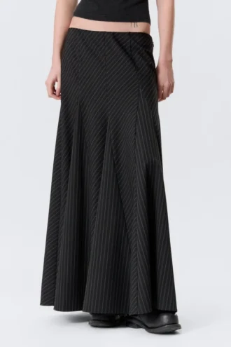 Mid Rise Panelled Maxi Skirt – Black