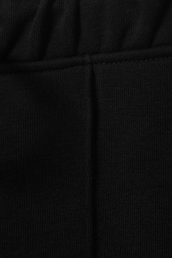 Mid Rise Pintuck Flared Sweatpants – Black Mid Rise Pintuck Flared Sweatpants – Black