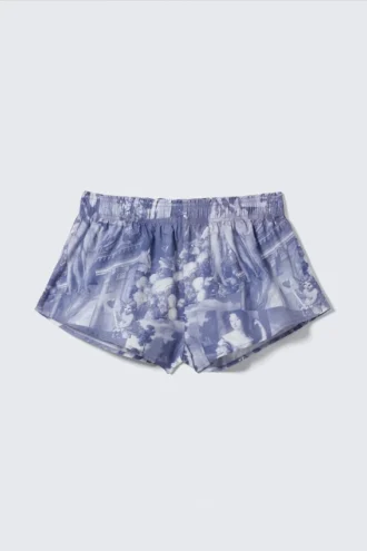 Mid-Rise Printed Poplin Pyjama Shorts – Blue – Baroque Collage