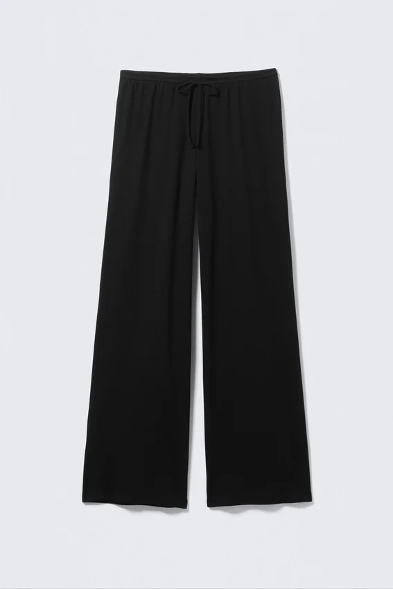 Mid Rise Relaxed Pyjama Trousers – Black Mid Rise Relaxed Pyjama Trousers – Black