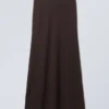 Mid Rise Slim Fit Maxi Skirt – Dark Brown Mid Rise Slim Fit Maxi Skirt – Dark Brown