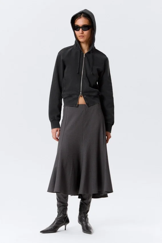 Midi Slim Volume Skirt – Striped Dark Grey Midi Slim Volume Skirt – Striped Dark Grey