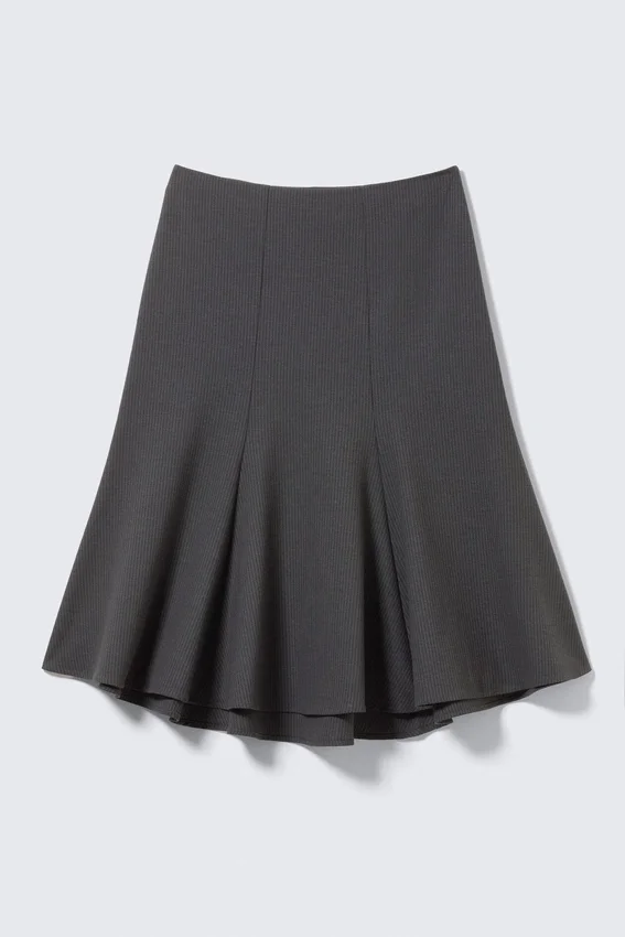 Midi Slim Volume Skirt – Striped Dark Grey Midi Slim Volume Skirt – Striped Dark Grey