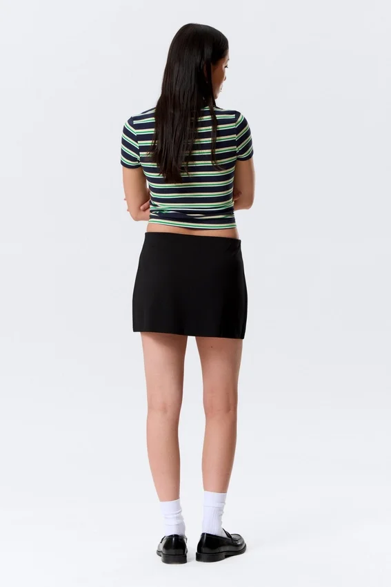Mini Slit Skirt – Black Mini Slit Skirt – Black