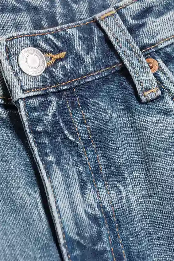 Missy Low Rise Loose Straight Jeans – Blue Horses – Medium Blue Missy Low Rise Loose Straight Jeans – Blue Horses – Medium Blue