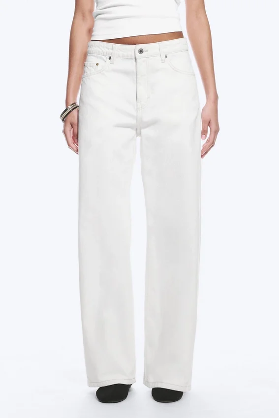 Missy Low Rise Loose Straight Jeans – Dirty White – White Missy Low Rise Loose Straight Jeans – Dirty White – White