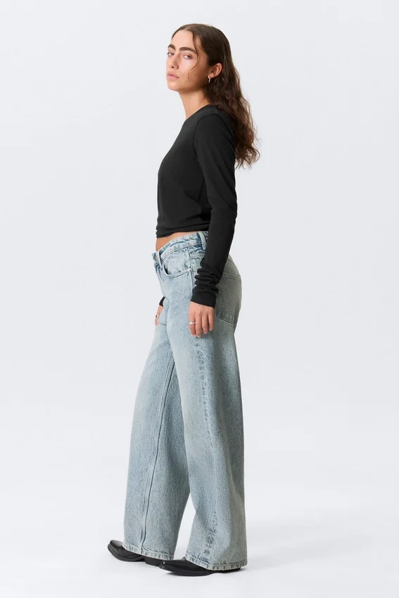 Missy Low Rise Loose Straight Jeans – Notus Blue – Light Blue Missy Low Rise Loose Straight Jeans – Notus Blue – Light Blue