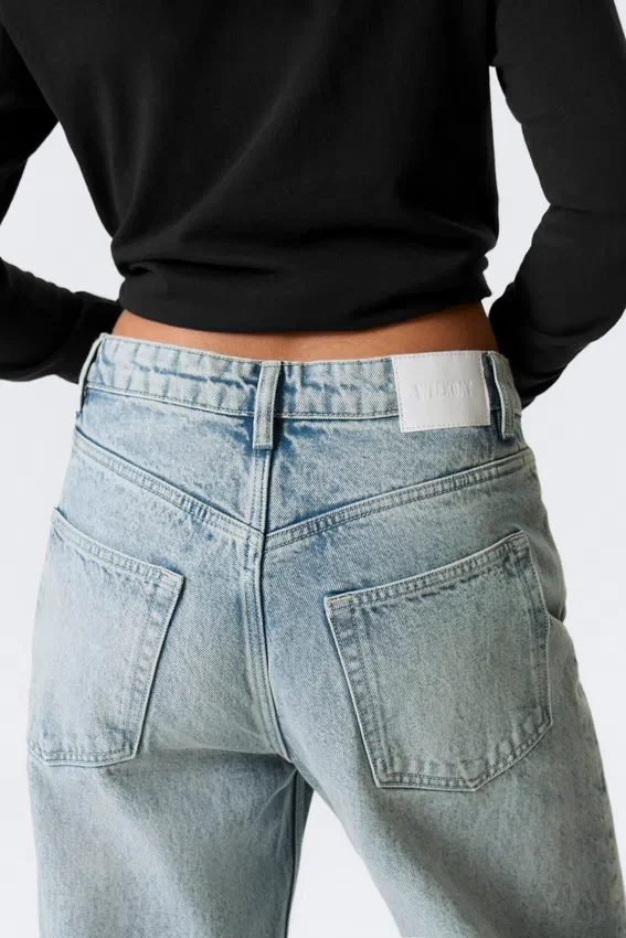 Missy Low Rise Loose Straight Jeans – Notus Blue – Light Blue Missy Low Rise Loose Straight Jeans – Notus Blue – Light Blue