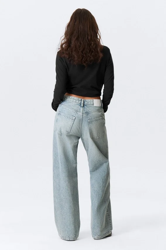 Missy Low Rise Loose Straight Jeans – Notus Blue – Light Blue Missy Low Rise Loose Straight Jeans – Notus Blue – Light Blue