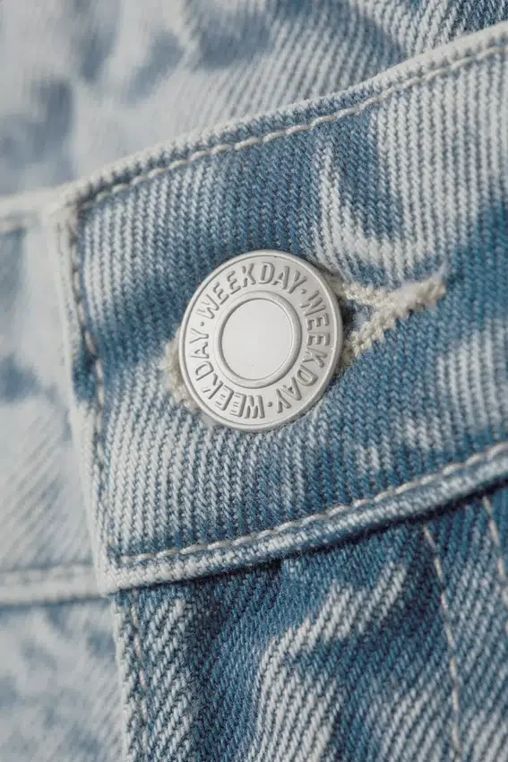 Missy Low Rise Loose Straight Jeans – Notus Blue – Light Blue Missy Low Rise Loose Straight Jeans – Notus Blue – Light Blue