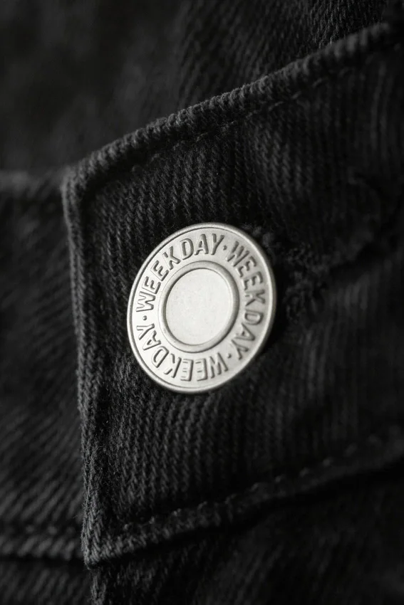 Missy Low Rise Loose Straight Jeans – Tuned Black – Black Missy Low Rise Loose Straight Jeans – Tuned Black – Black