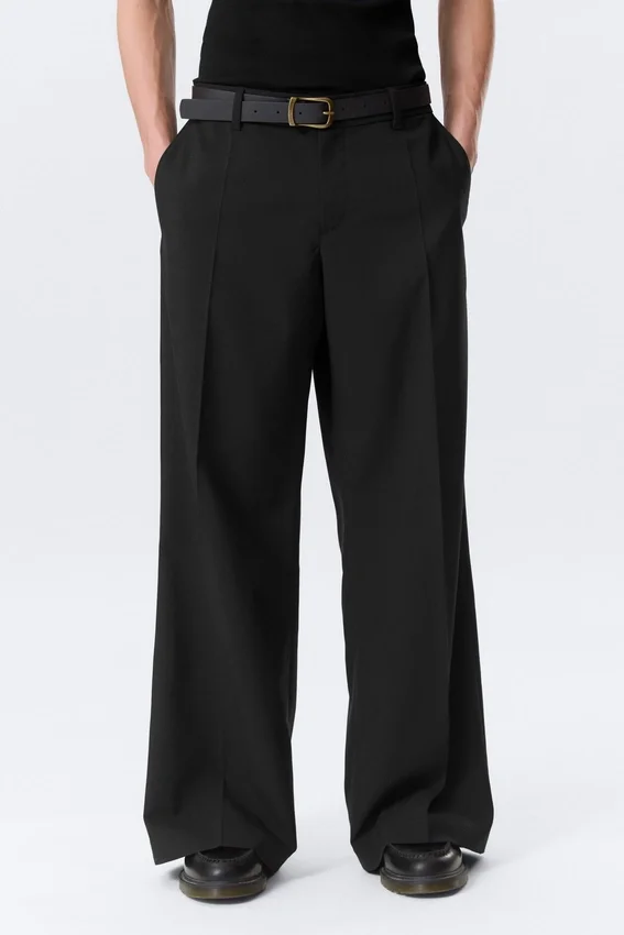 Moe Trousers Relaxed Fit Low Waist – Black Moe Trousers Relaxed Fit Low Waist – Black