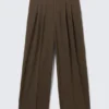 Nate Baggy Fit Pleated Suit Trousers – Brown Pinstripe Nate Baggy Fit Pleated Suit Trousers – Brown Pinstripe