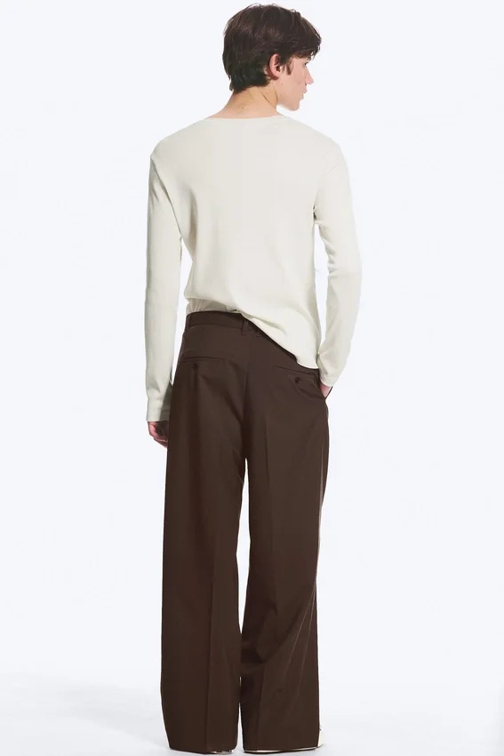 Nate Baggy Fit Pleated Suit Trousers – Dark Brown Nate Baggy Fit Pleated Suit Trousers – Dark Brown