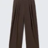 Nate Baggy Fit Pleated Suit Trousers – Dark Brown Nate Baggy Fit Pleated Suit Trousers – Dark Brown
