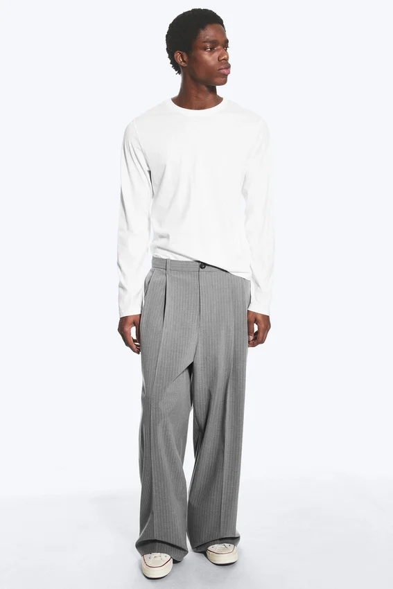 Nate Baggy Fit Pleated Suit Trousers – Light Dusty Grey Nate Baggy Fit Pleated Suit Trousers – Light Dusty Grey