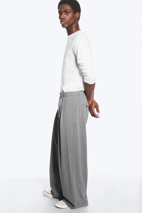 Nate Baggy Fit Pleated Suit Trousers – Light Dusty Grey Nate Baggy Fit Pleated Suit Trousers – Light Dusty Grey