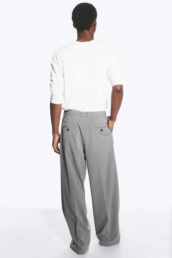 Nate Baggy Fit Pleated Suit Trousers – Light Dusty Grey Nate Baggy Fit Pleated Suit Trousers – Light Dusty Grey