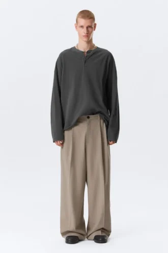 Nate Baggy Fit Pleated Suit Trousers – Pinstriped Beige Melange