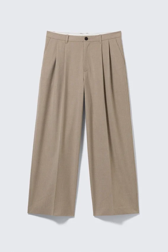 Nate Baggy Fit Pleated Suit Trousers – Pinstriped Beige Melange Nate Baggy Fit Pleated Suit Trousers – Pinstriped Beige Melange