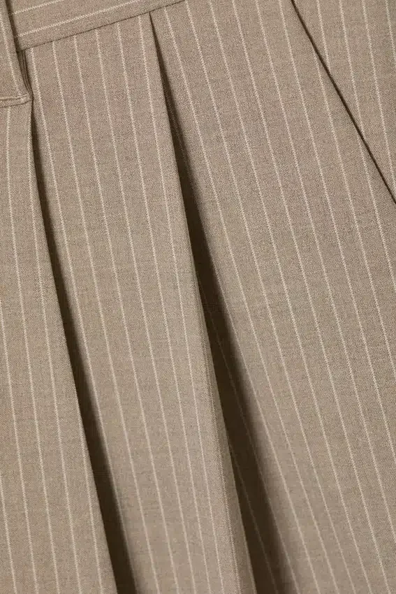 Nate Baggy Fit Pleated Suit Trousers – Pinstriped Beige Melange Nate Baggy Fit Pleated Suit Trousers – Pinstriped Beige Melange